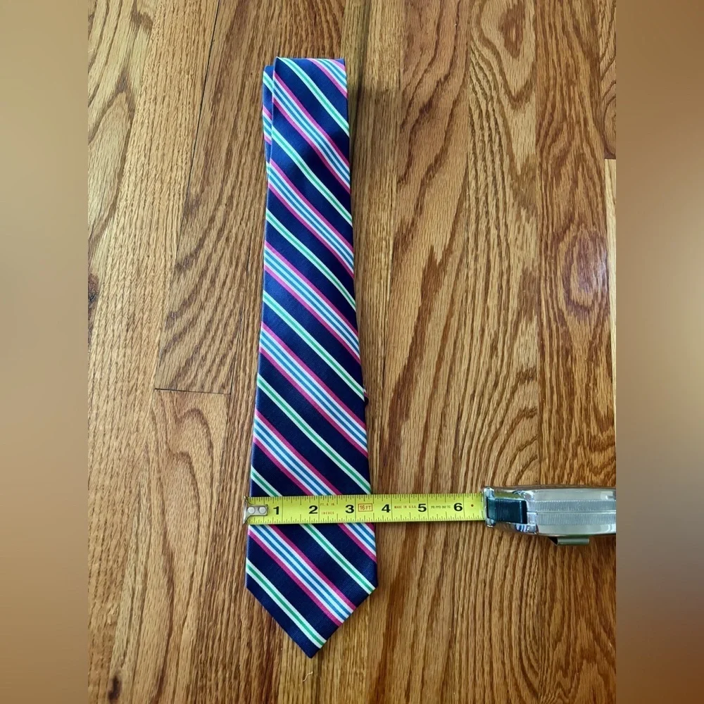 Lauren Ralph Lauren Blue and Pink Silk Tie